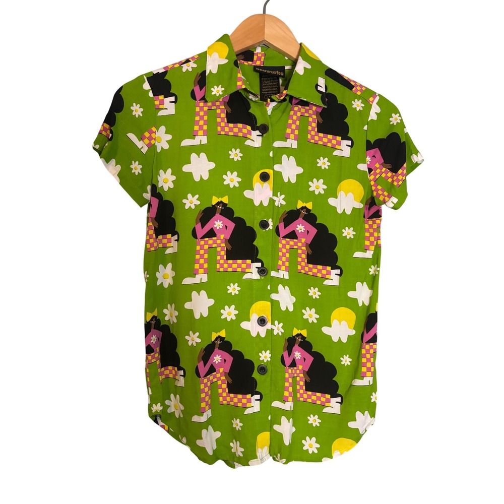 Nooworks Green Button-Down Shirt with Pink & Black Graphic Print